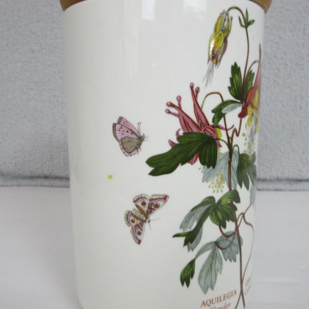 Portmeirion Botanic Garden Aquilegia Gracilis Canister with Wood Lid 6in England